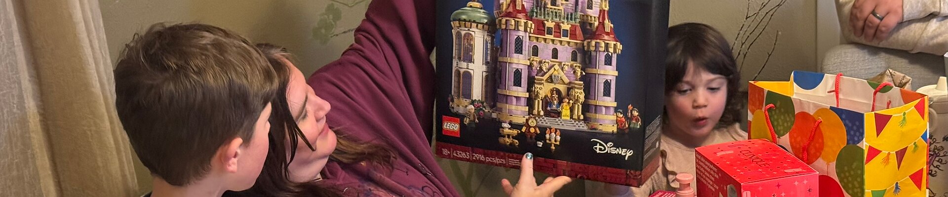 Click to show or hide the buttons